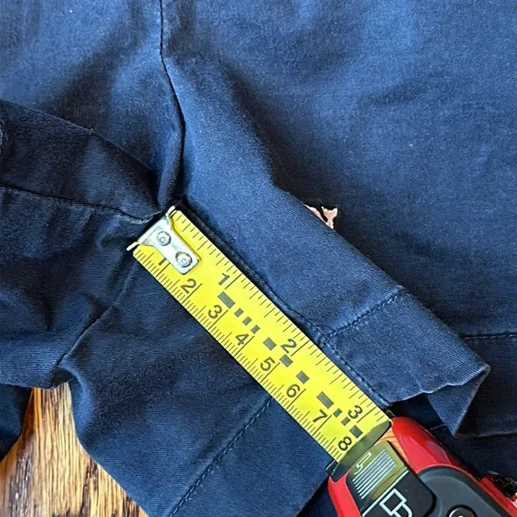 Vineyard Vines Women’s Navy Shorts with Whale Print, Size 6 - Picture 7 of 9